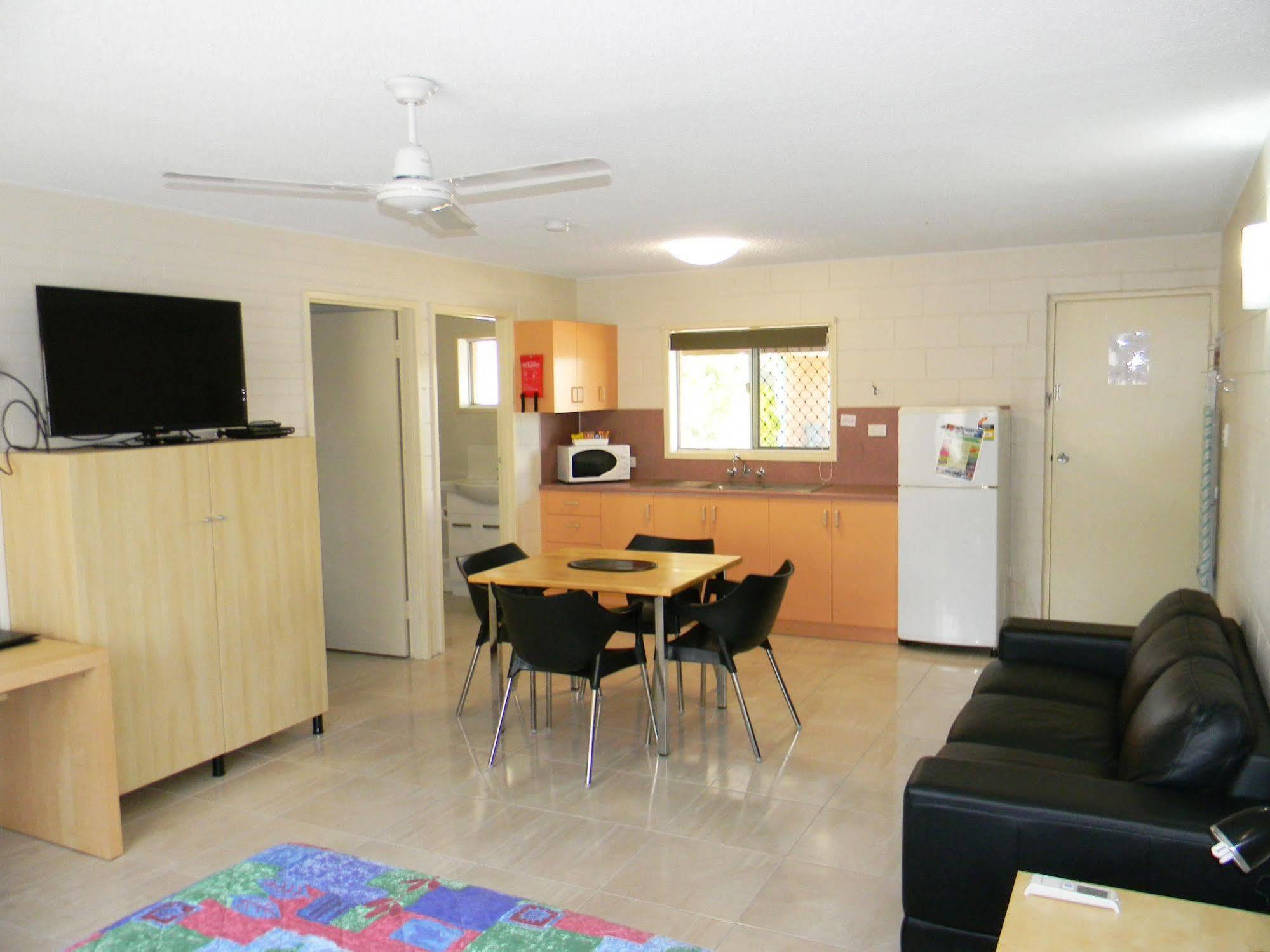 Rover Holiday Units Mackay Extérieur photo