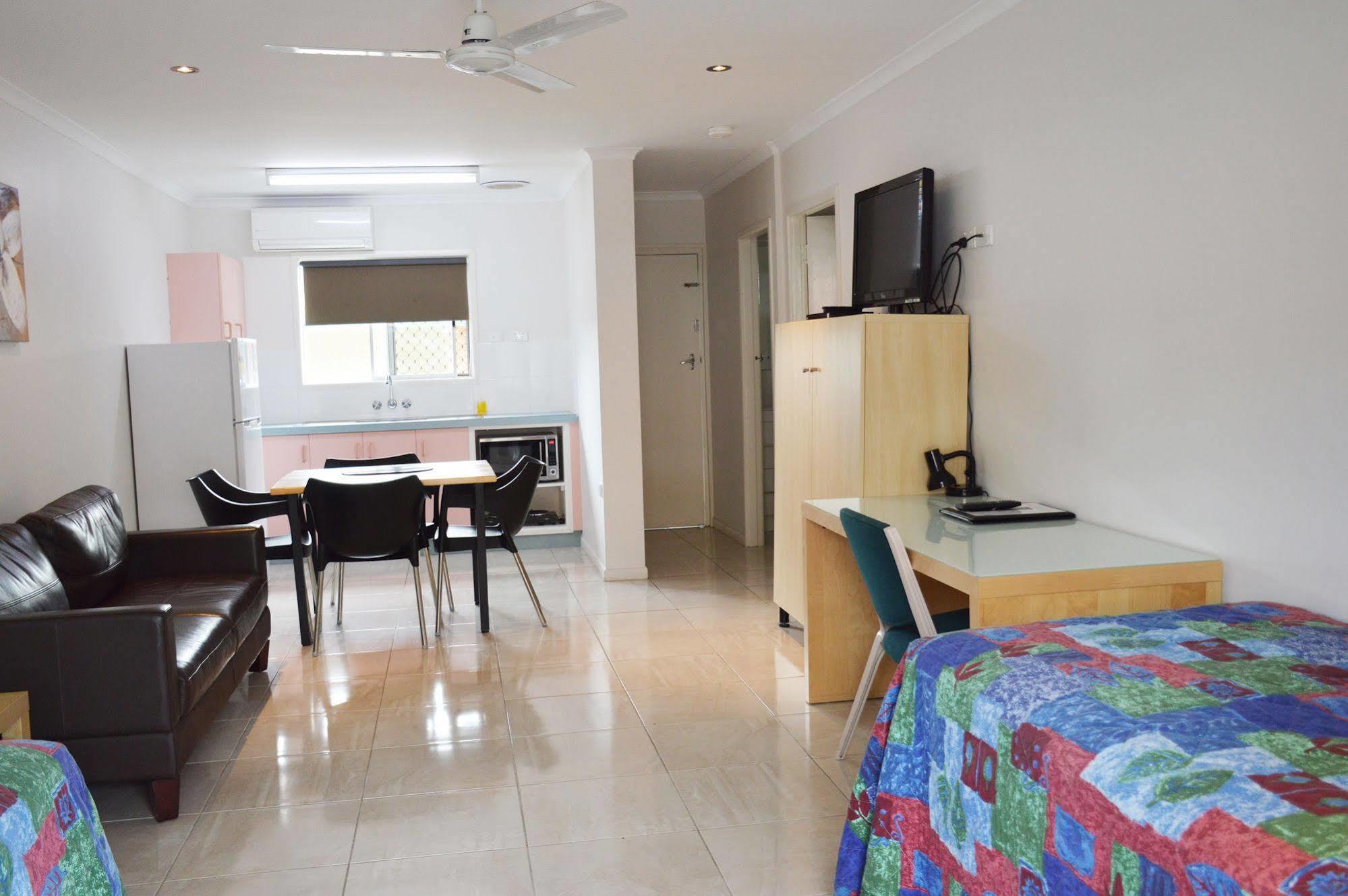 Rover Holiday Units Mackay Extérieur photo